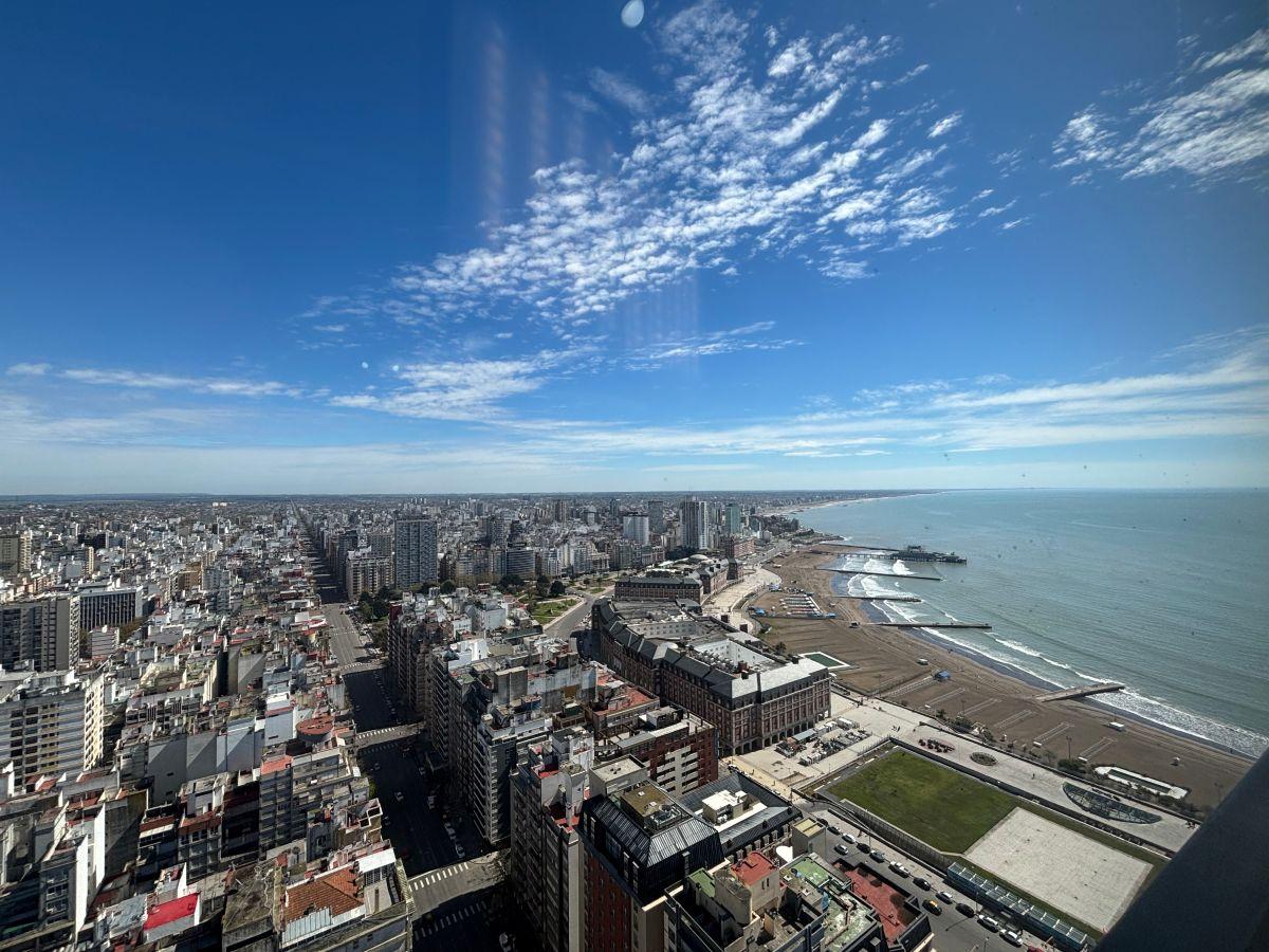 Foto de Venta Departamento 2 ambientes con Balcón vista al Mar y Cochera. Zona, imagen 1