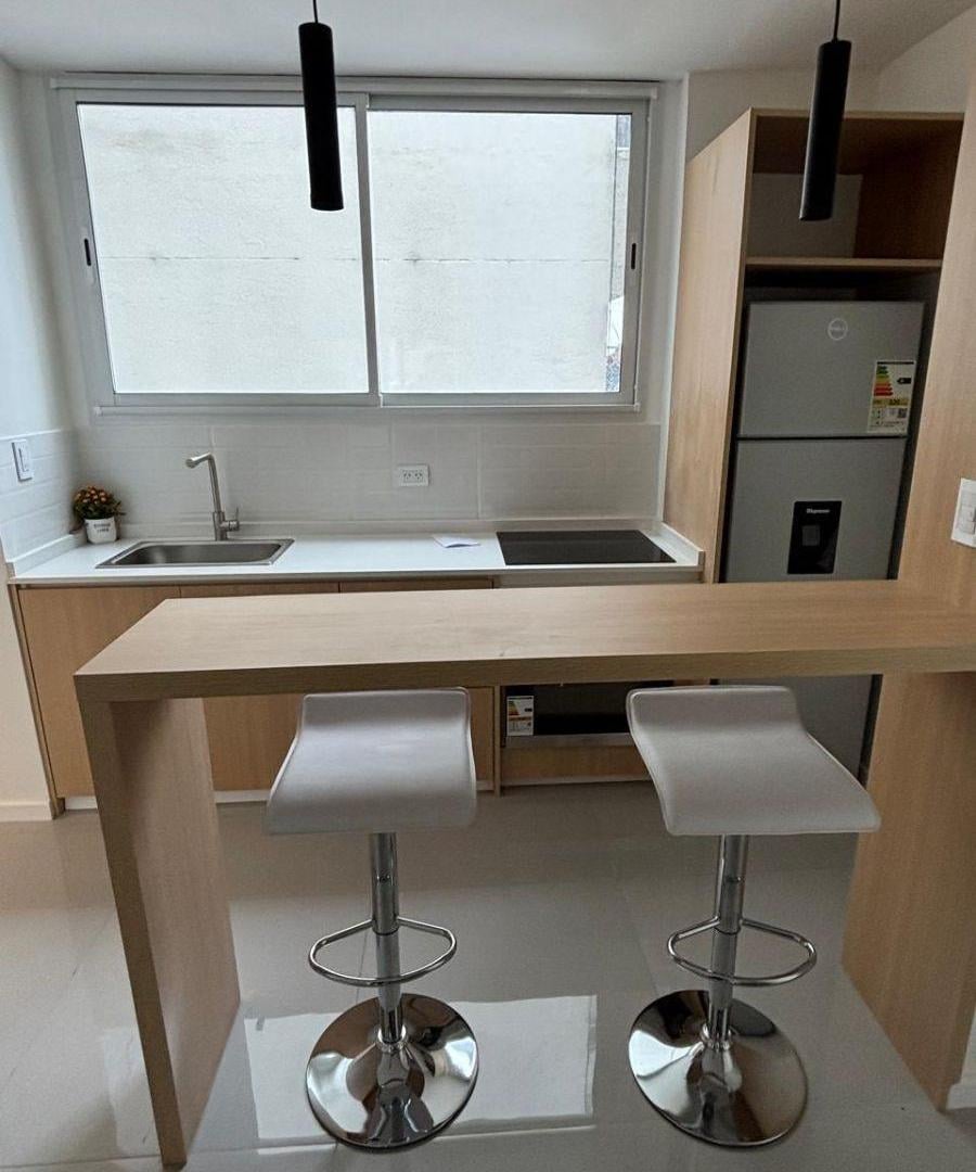 Foto de Venta departamento 3 ambientes con dependencia y Balcón. Punta Iglesia, imagen 5