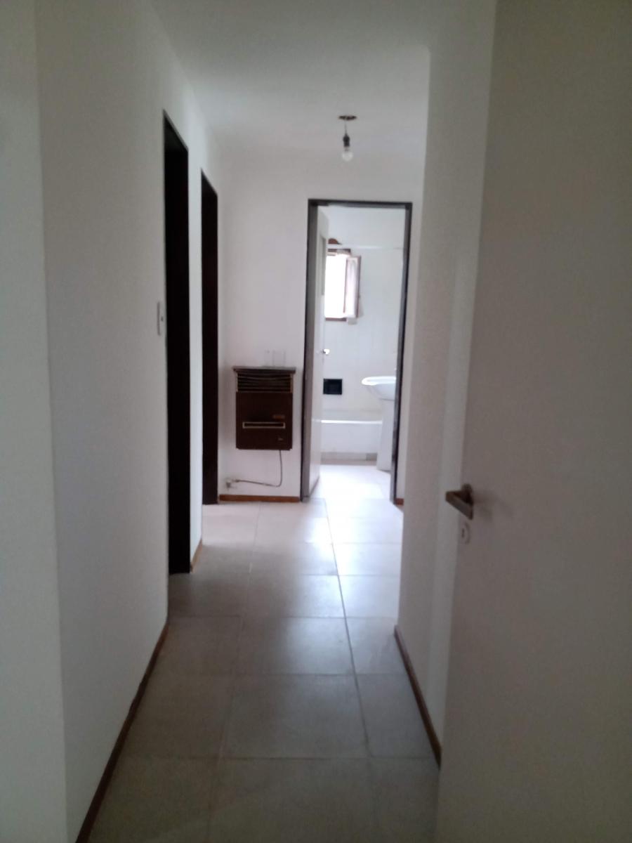 Venta Departamento 4 Amb. C. Chile, a 2 Cuadras de Plaza Independencia, Mendoza. 3