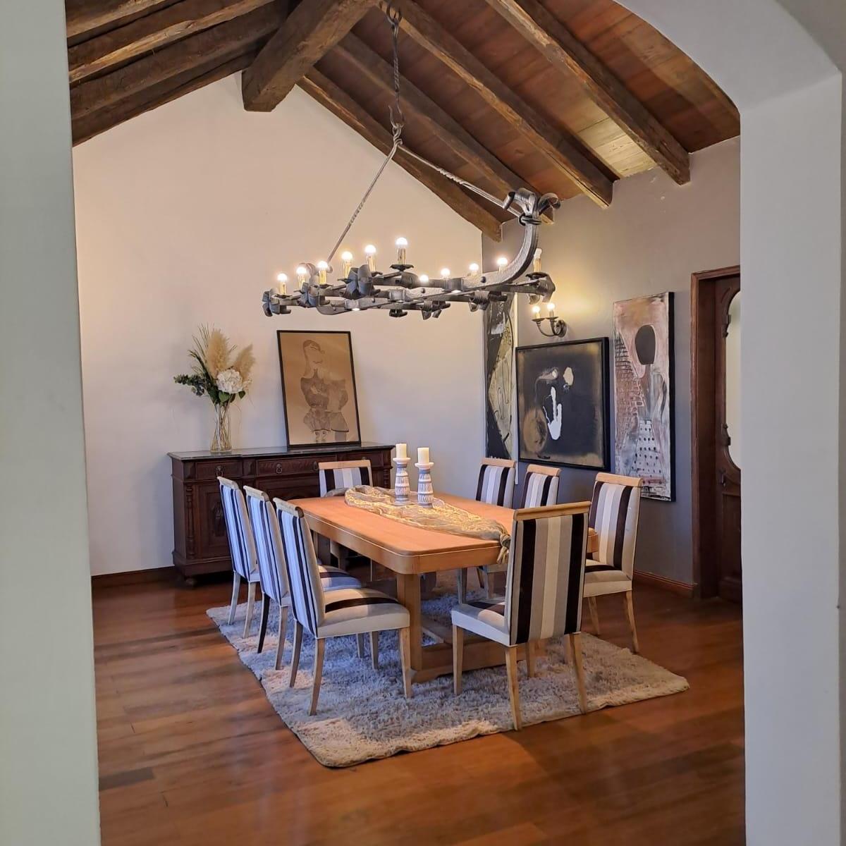 Venta Magnifica Propiedad de Categoria en Chacras de Coria, Mendoza 3