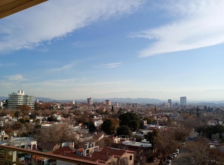 VENTA Esplendido Semipiso Barrio Bombal, Provincia de Mendoza. 4