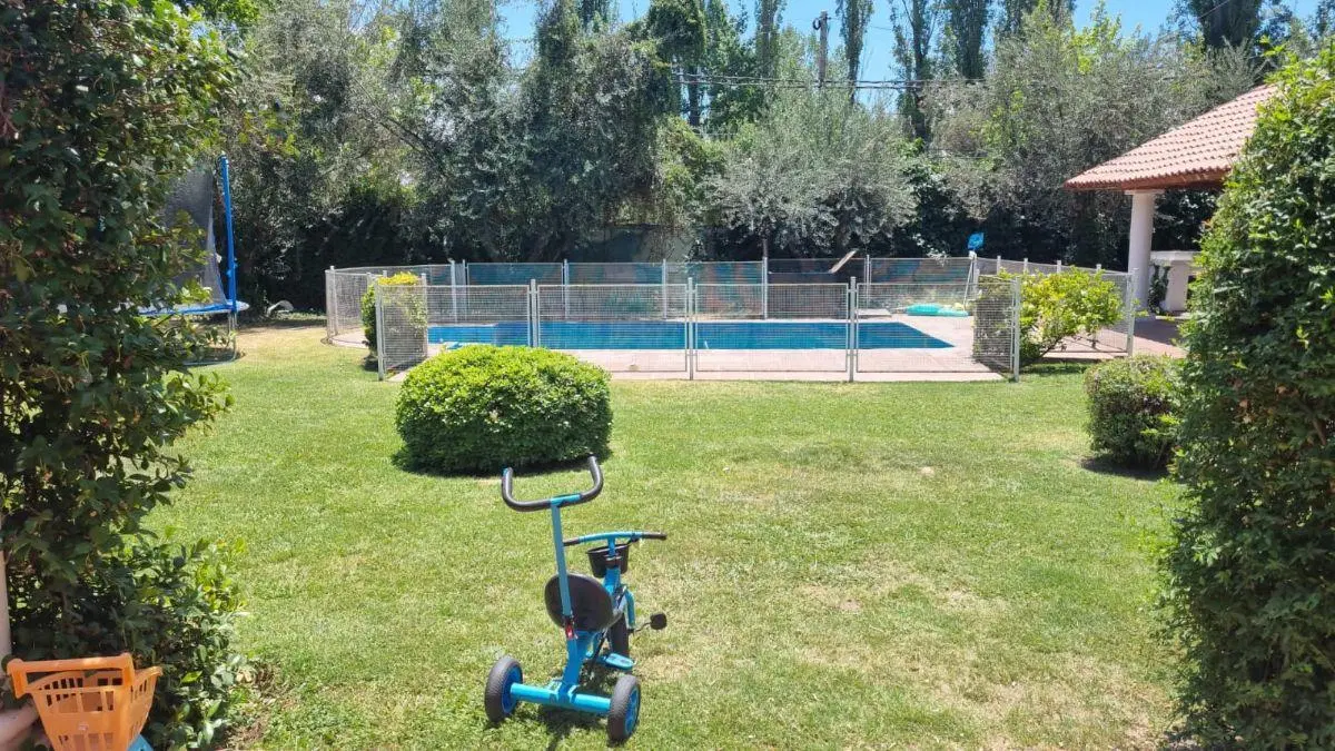 Alquiler Casa 3 dormitorios en Chacras de Coria 4