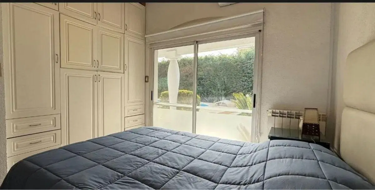 Esplendida casa en Alquiler Barrio El Remanso 4 dormitorios 1