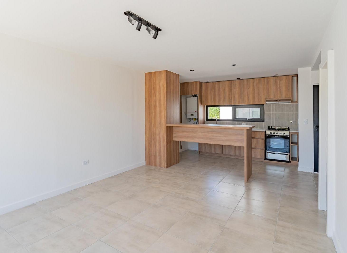 PH en Duplex en Venta San José con balcón terraza
