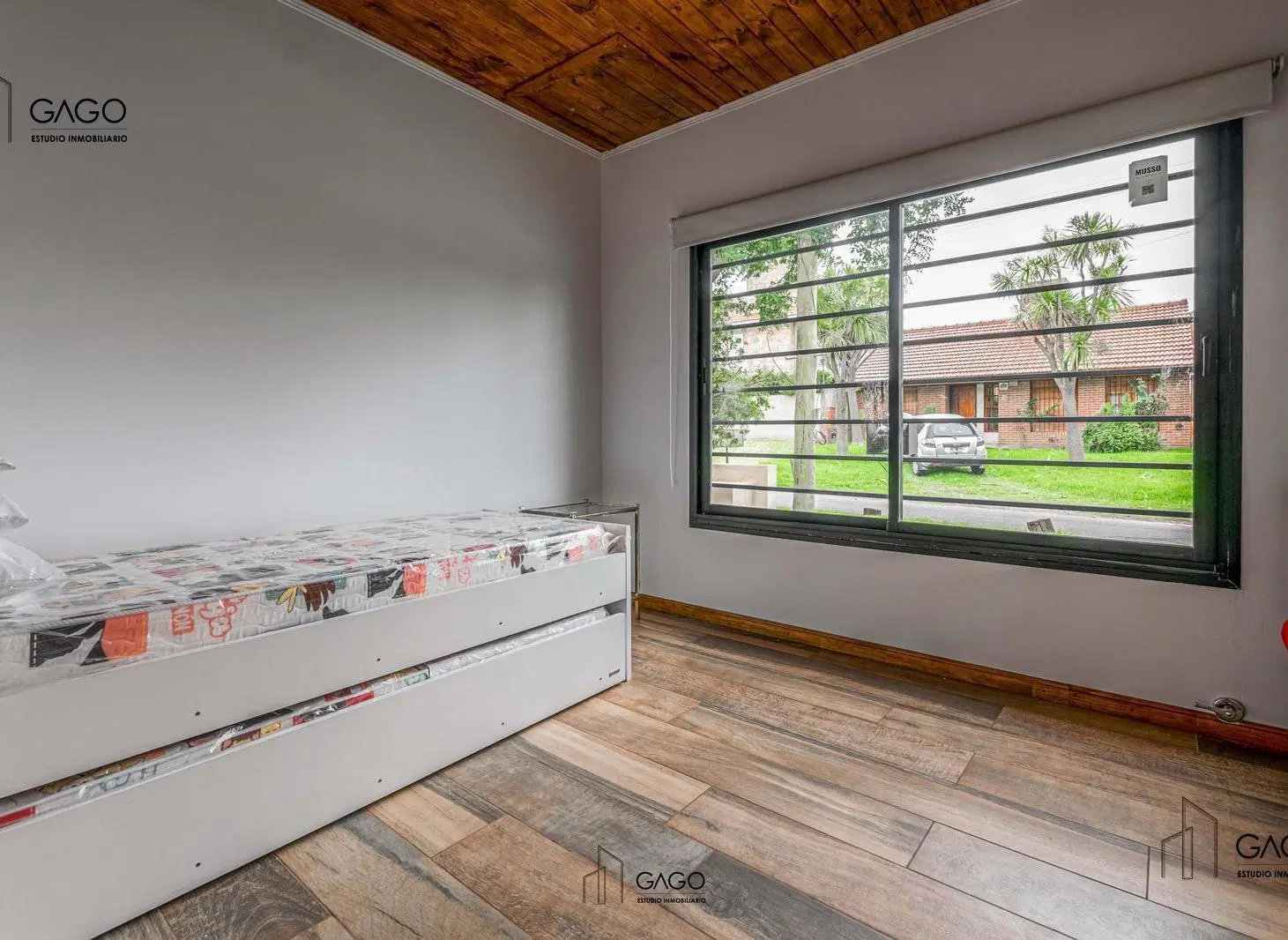 Casa en venta 4 ambientes zona Constitución 2