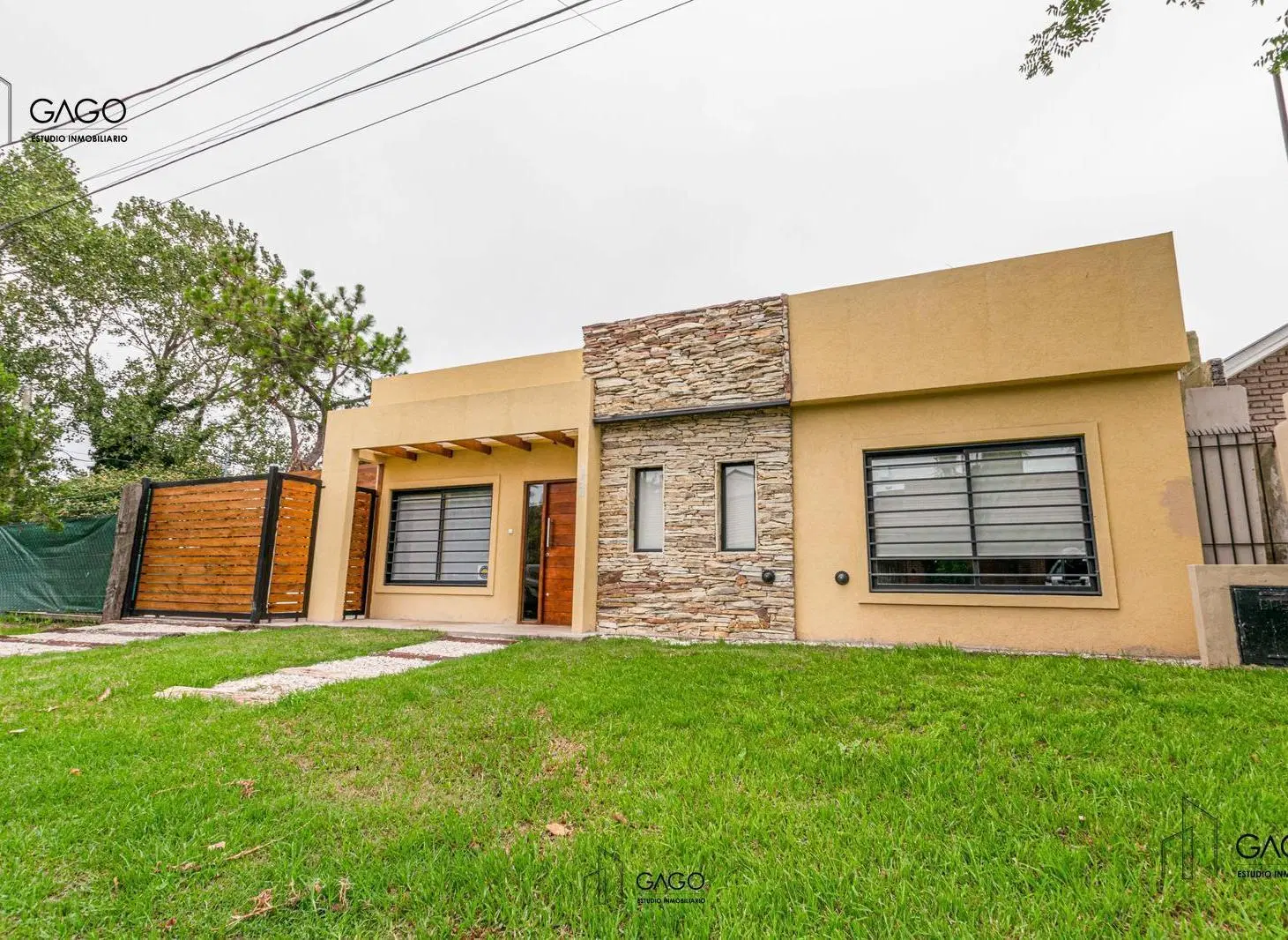 Casa en venta 4 ambientes zona Constitución 4
