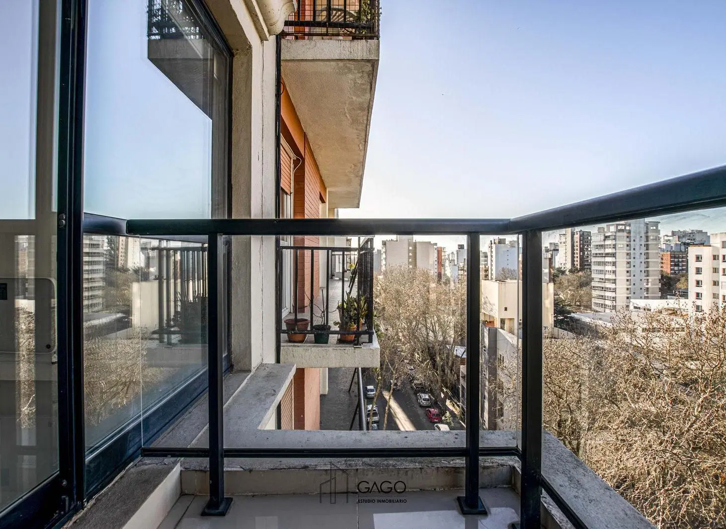 Departamento 2 ambientes Plaza Mitre 2