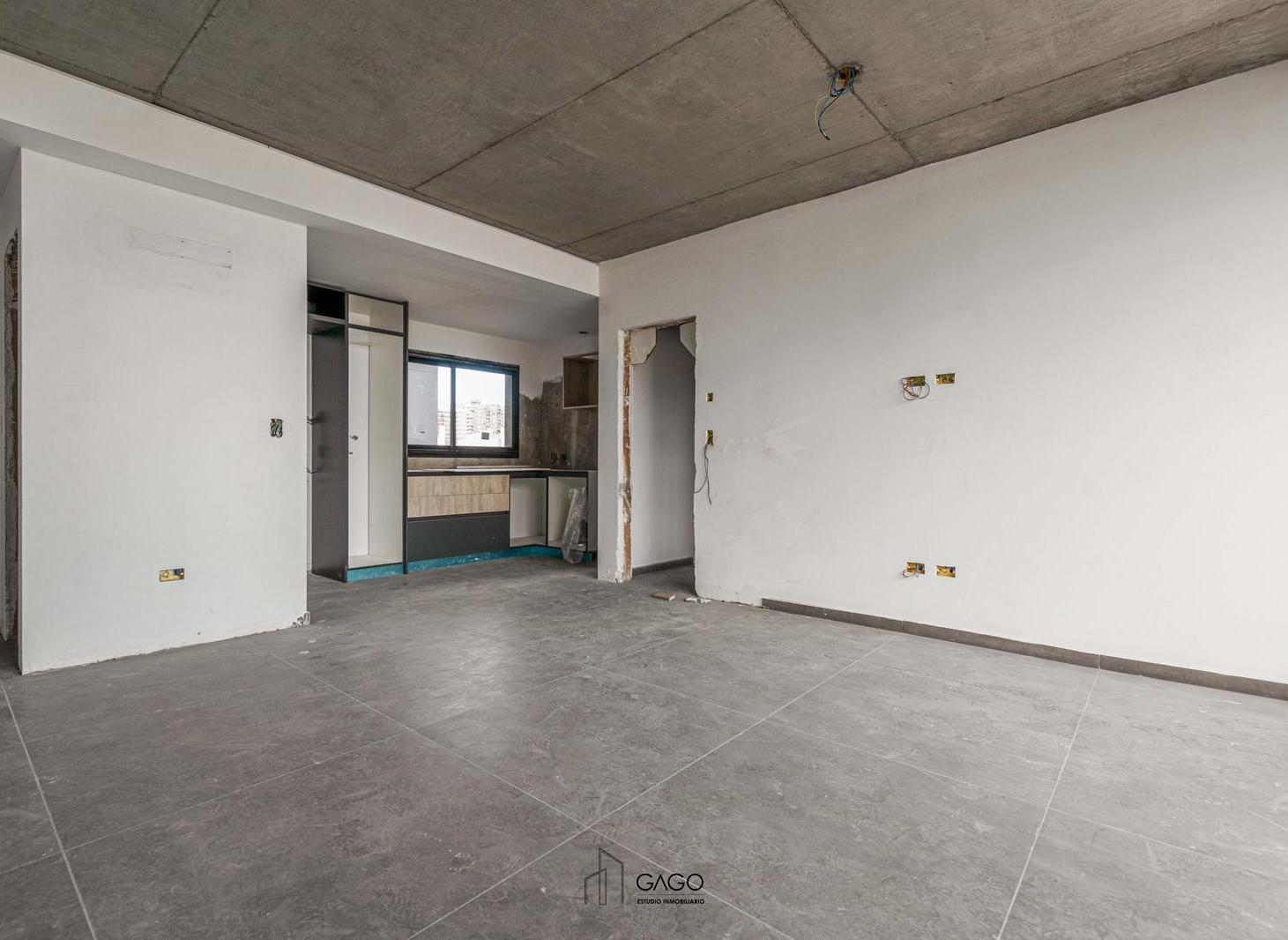 Foto de Departamento en venta 2 ambientes con cochera Chauvin, imagen 2