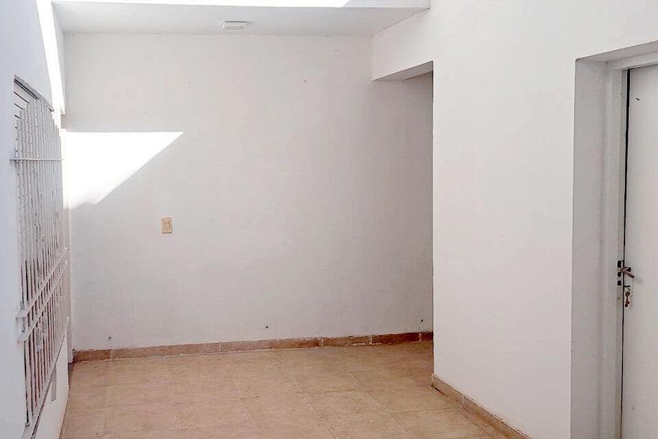 CASA INTERNA DE DOS PLANTAS 2 DORMITORIOS ESPAÑA Y JUAN CANALS