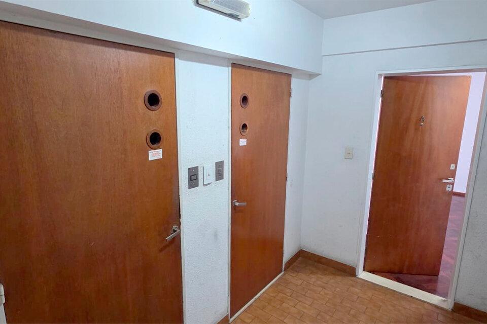 Foto de LUMINOSO DEPARTAMENTO 2 DORMITORIOS CON 2 BALCONES COCHABAMBA 1734, imagen 1
