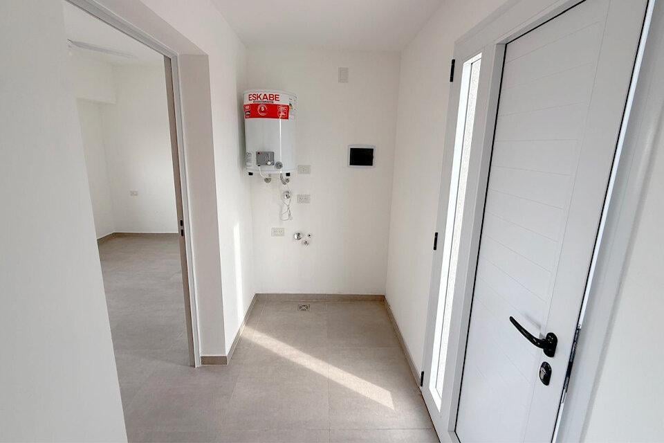 Foto de HERMOSO DEPARTAMENTO 1 DORMITORIO A ESTRENAR AV. ARIJON 1760, imagen 5
