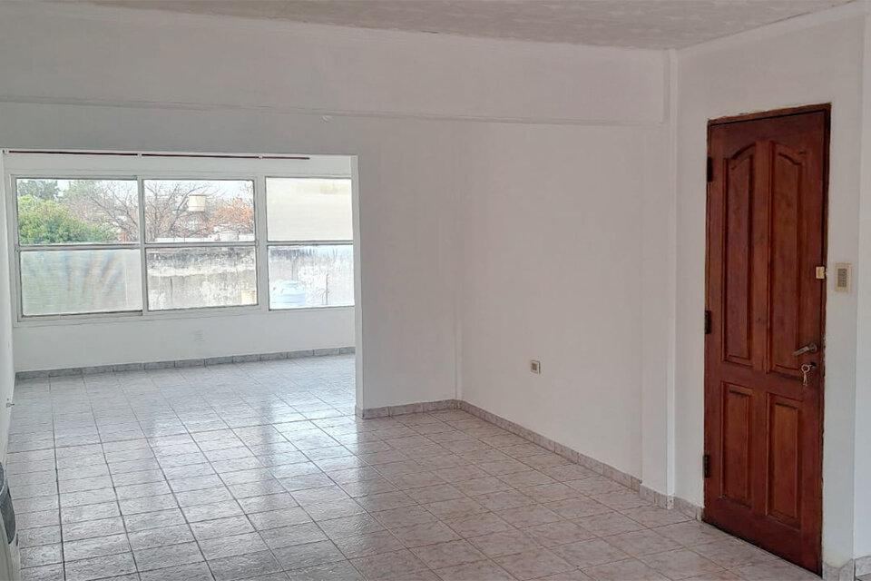 Foto de AMPLIO DEPARTAMENTO 2 DORMITORIOS PISO EXCLUSIVO OV. LAGOS 4683, imagen 3