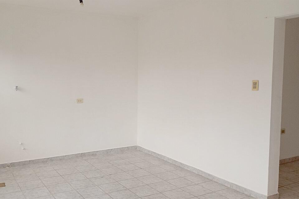 Foto de AMPLIO DEPARTAMENTO 2 DORMITORIOS PISO EXCLUSIVO OV. LAGOS 4683, imagen 2