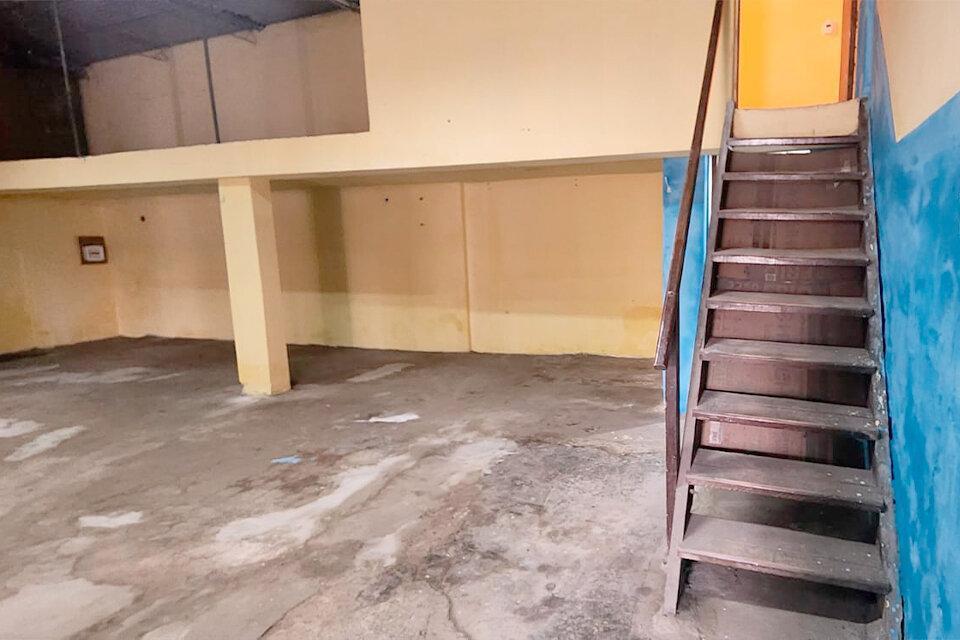Foto de VERSATIL GALPON / SALON COMERCIAL CABILDO Y AV. SAN MARTIN, imagen 3