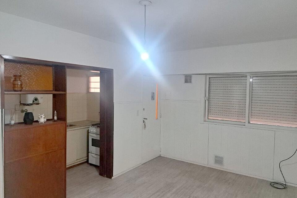 Foto de DEPARTAMENTO 1 DORMITORIO EXCELENTE UBICACION COLON Y 3 DE FEBRERO, imagen 5