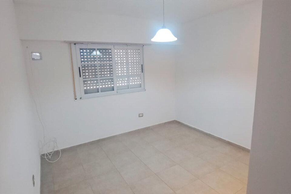 Foto de CÓMODA CASA PLANTA ALTA 2 DORMITORIOS AURORA E IRIONDO, imagen 3