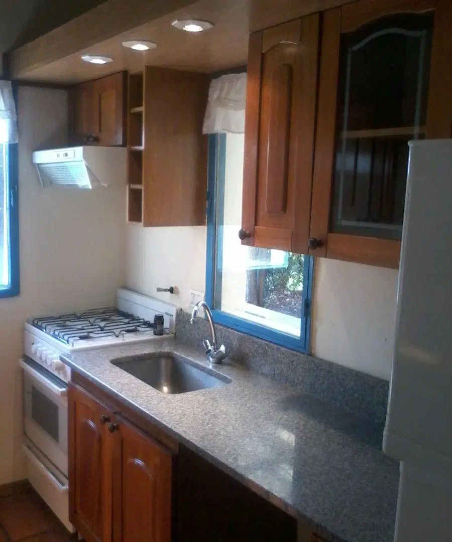 ALQUILER – CASA DE 5 AMBIENTES CON JARDÍN Y PILETA EN COUNTRY BANCO PROVINCIA 5