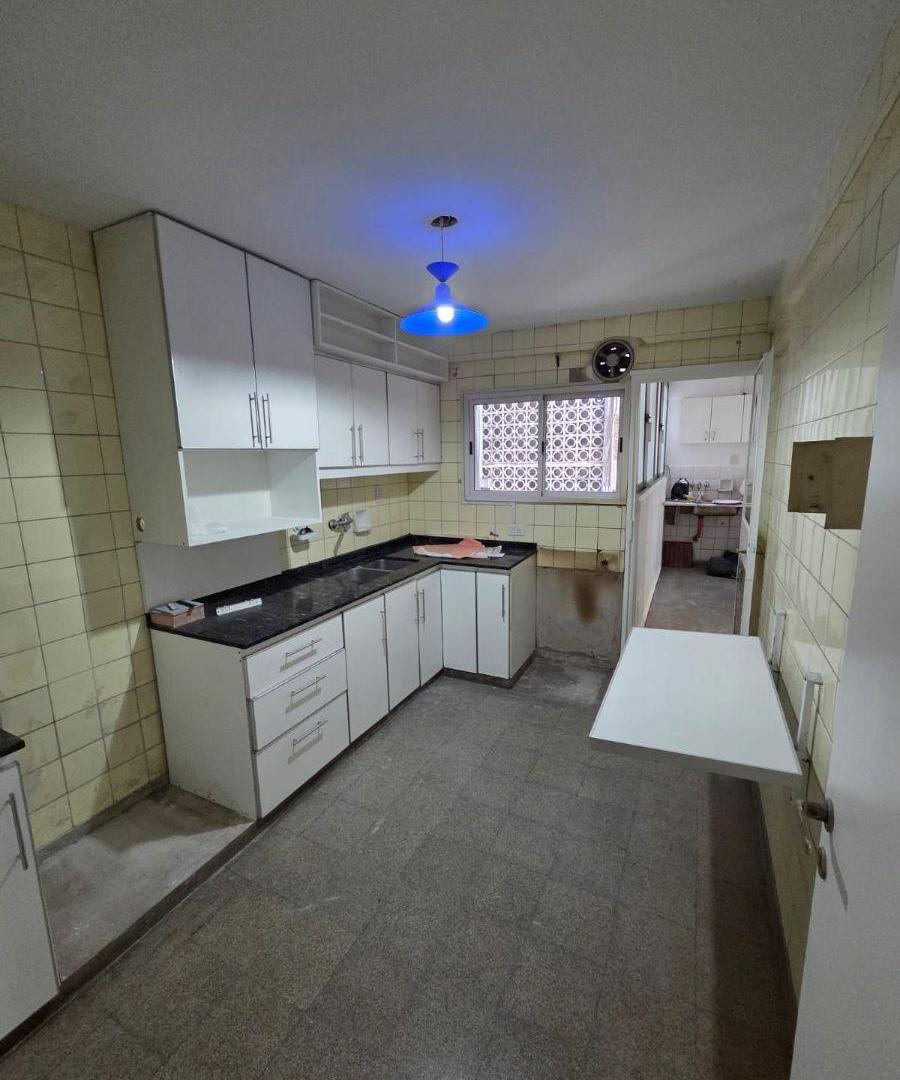 Foto de ALQUILER AMPLIO DEPARTAMENTO DE 5 AMBIENTES EN PLENO CENTRO DE RAMOS, imagen 5