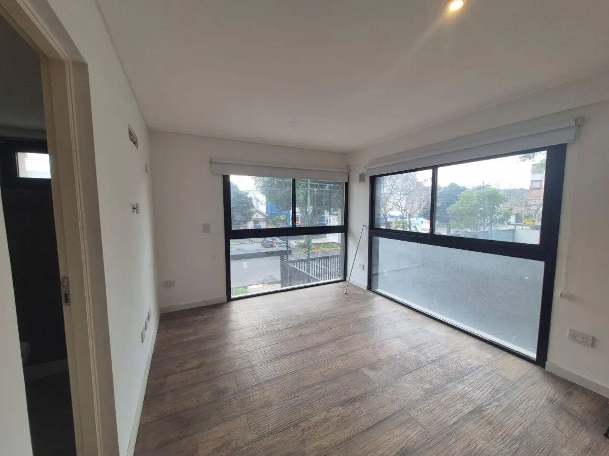 ALQUILER | Departamento 2 ambientes con cochera – Alvear Garden | Ituzaingó 5
