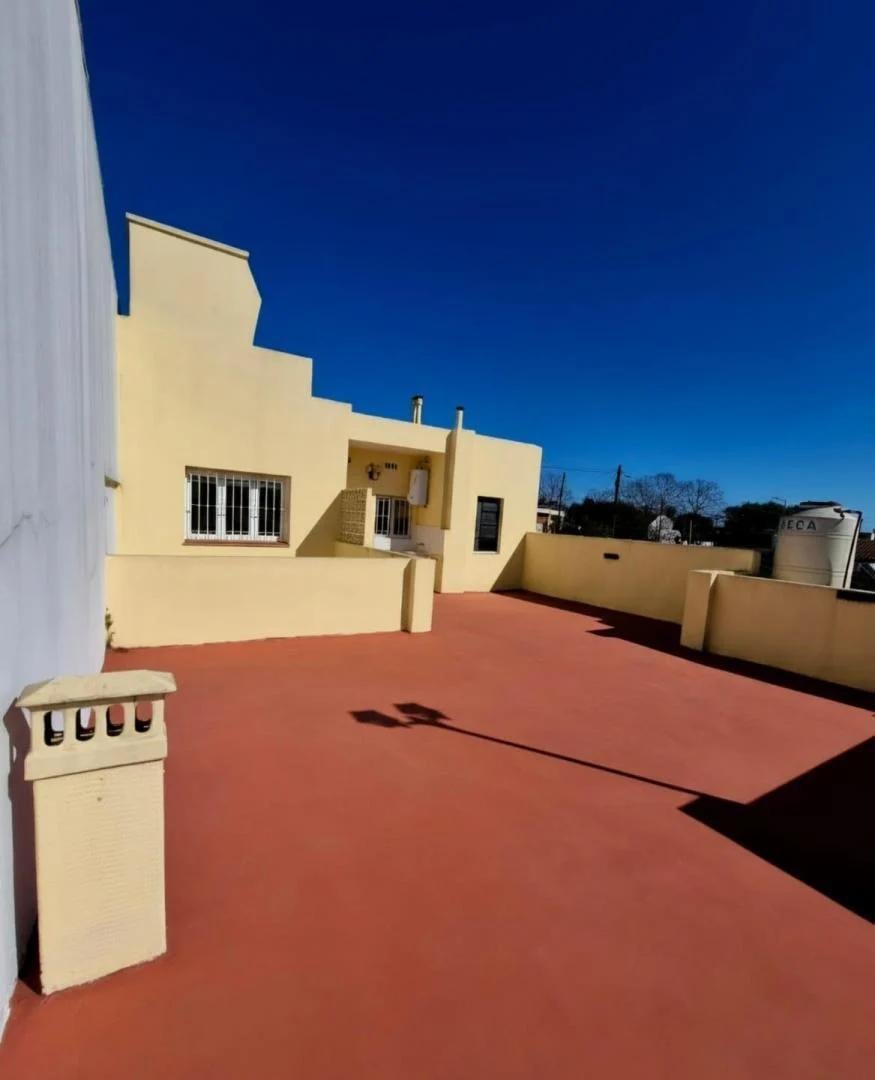 Foto de ALQUILER PH 3 AMBIENTES AL FRENTE CON BALCÓN Y TERRAZA PROPIA – MORÓN, imagen 5