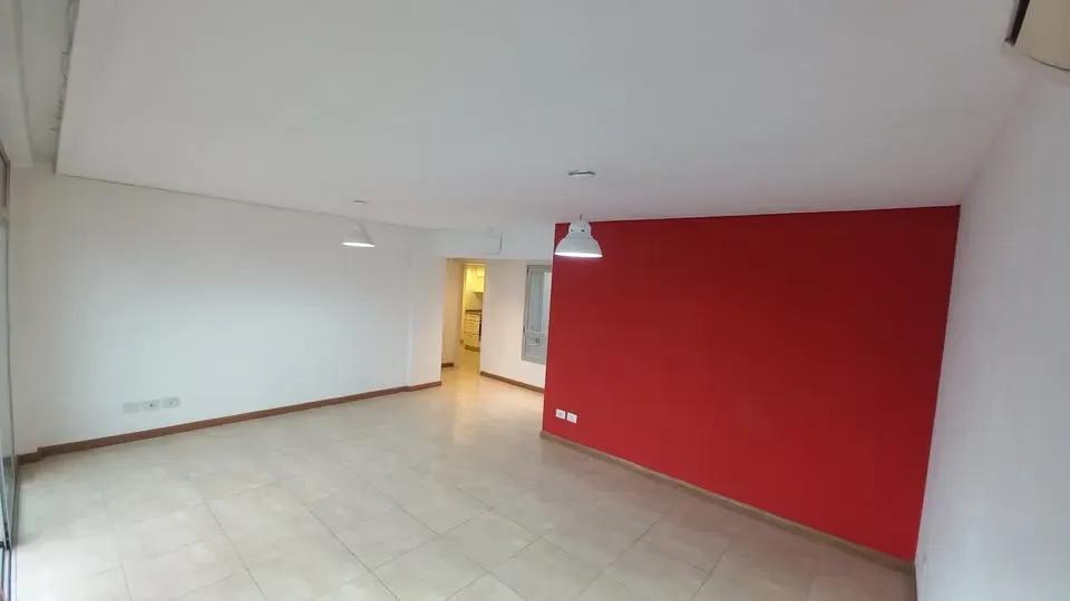 Foto de ALQUILER SEMIPISO APTO PROFESIONAL - 2 AMBIENTES EN MORÓN CENTRO CON, imagen 2