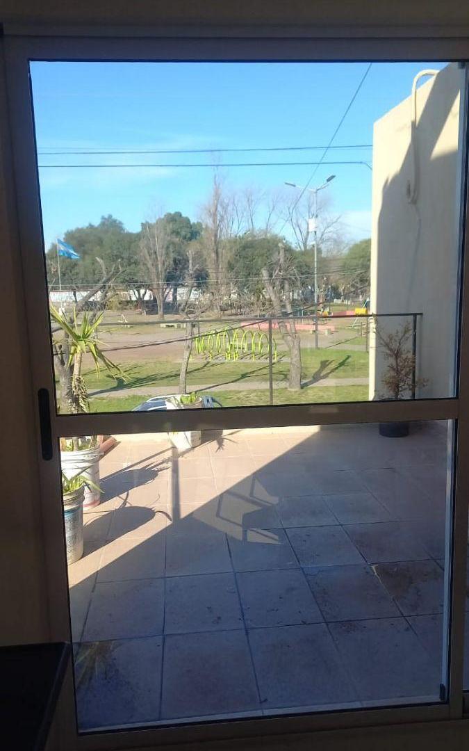 Foto de DÚPLEX 2 AMBIENTES CON TERRAZA Y VISTA A LA PLAZA, imagen 5