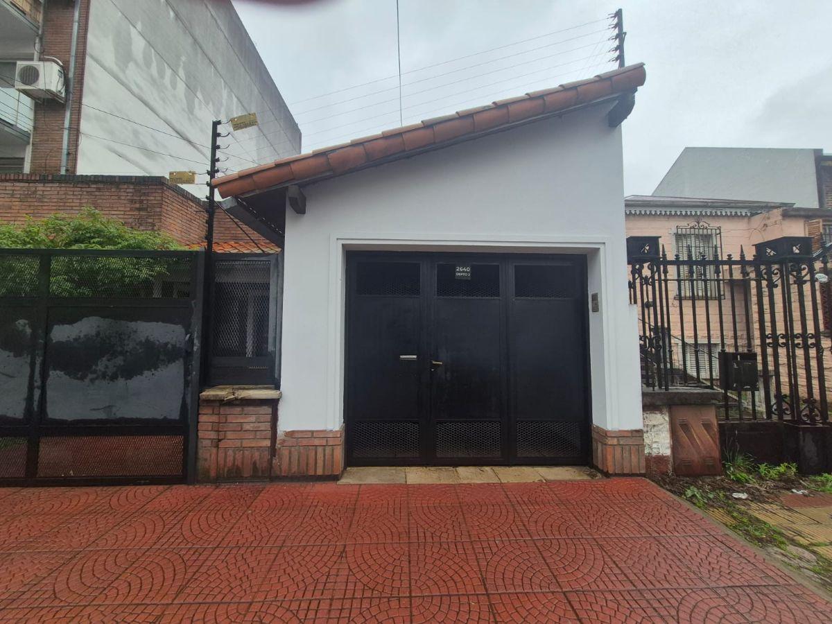 Foto de Dúplex de 3 ambientes en Alquiler - Castelar Centro con Patio y cochera, imagen 1
