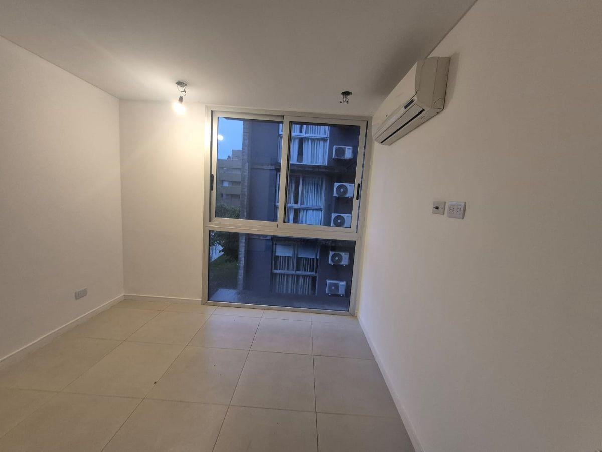Foto de ALQUILER DEPARTAMENTO 2 AMBIENTES CON BALCÓN Y COCHERA – CASTELAR NORTE, imagen 3