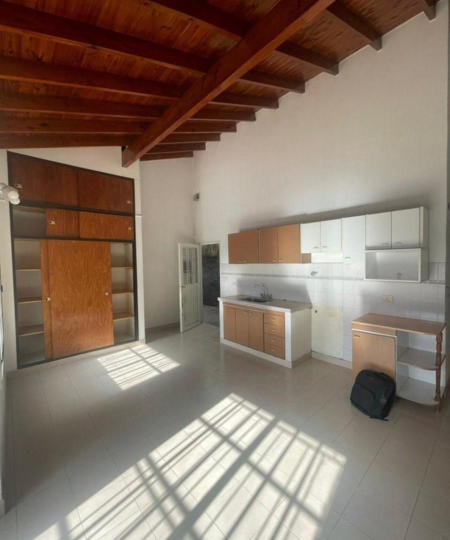 Foto de CHALET TIPO PH EN ALQUILER DE 3 AMBIENTES CON PATIO Y PARQUE – SAN, imagen 5