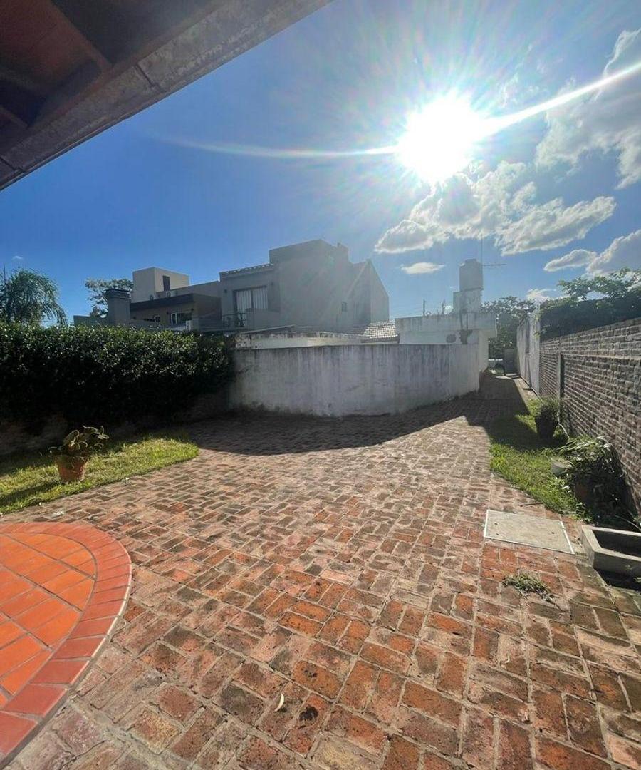 Foto de CHALET TIPO PH EN ALQUILER DE 3 AMBIENTES CON PATIO Y PARQUE – SAN, imagen 2