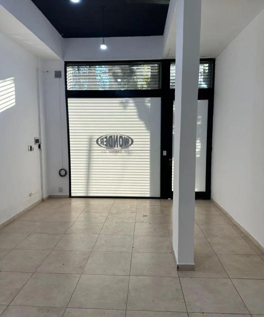Local comercial en alquiler 4
