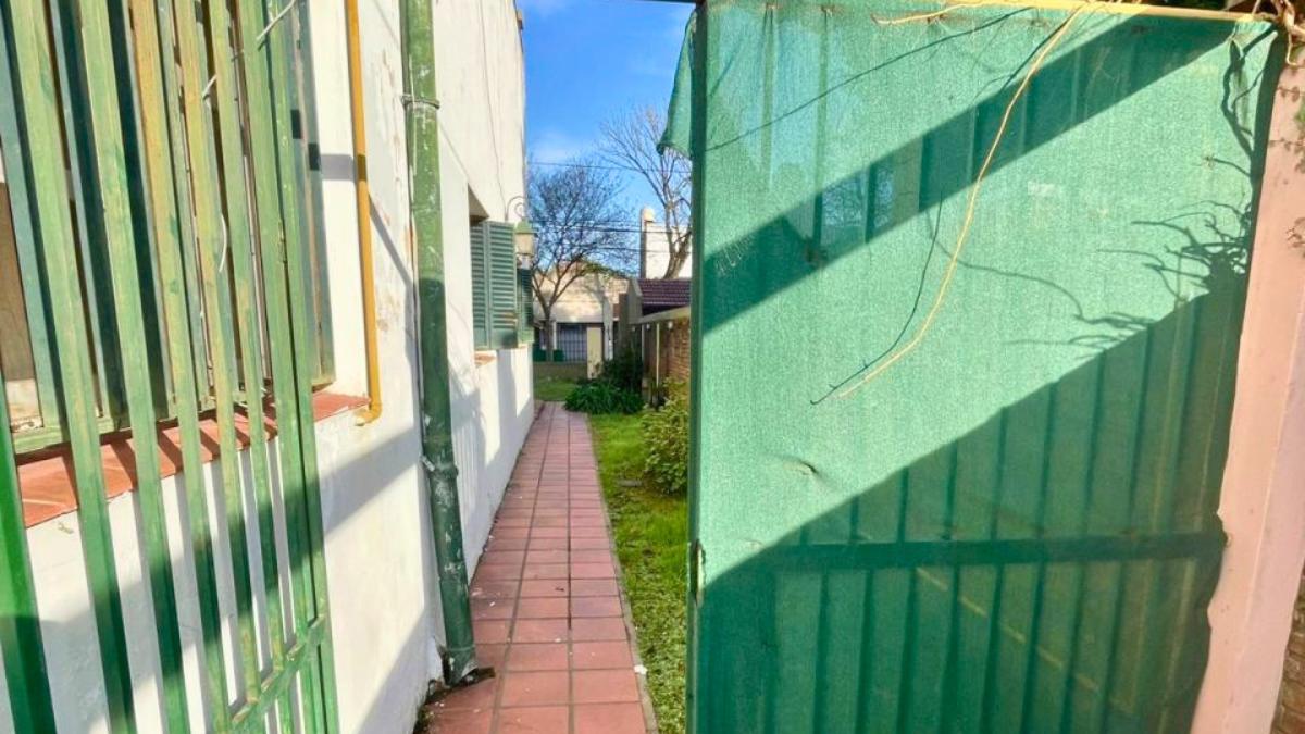 Foto de Hermosa casa de estilo en barrio Roque Saenz Peña, imagen 4