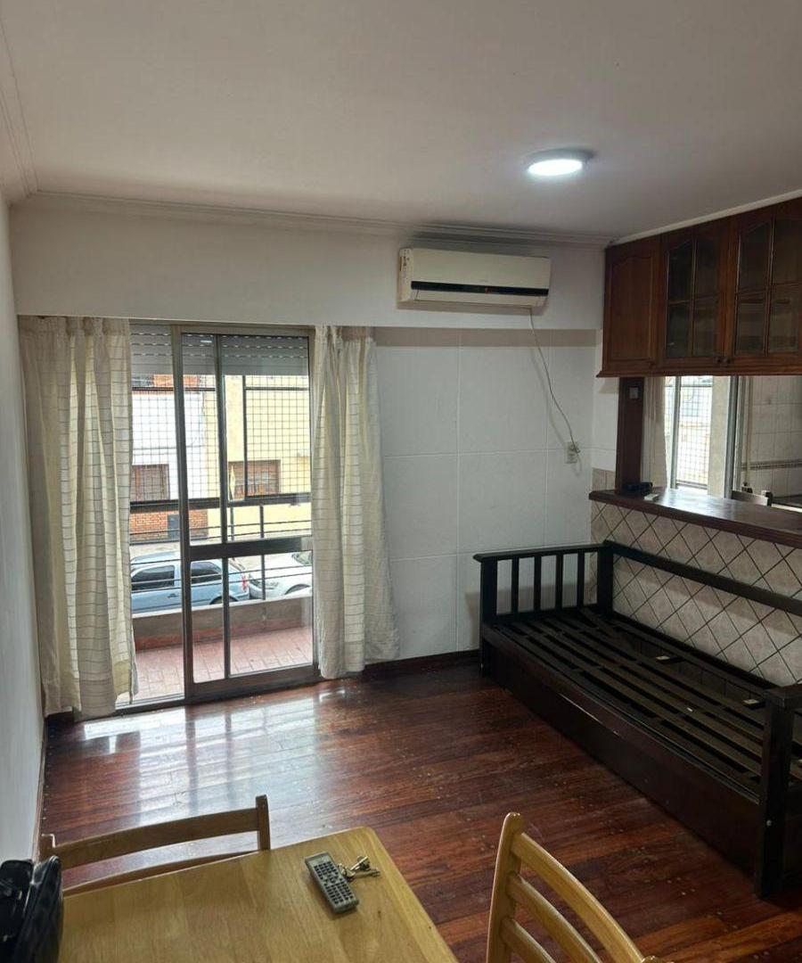 Foto de Departamento de 1 dormitorio en alquiler en Echesortu, imagen 4