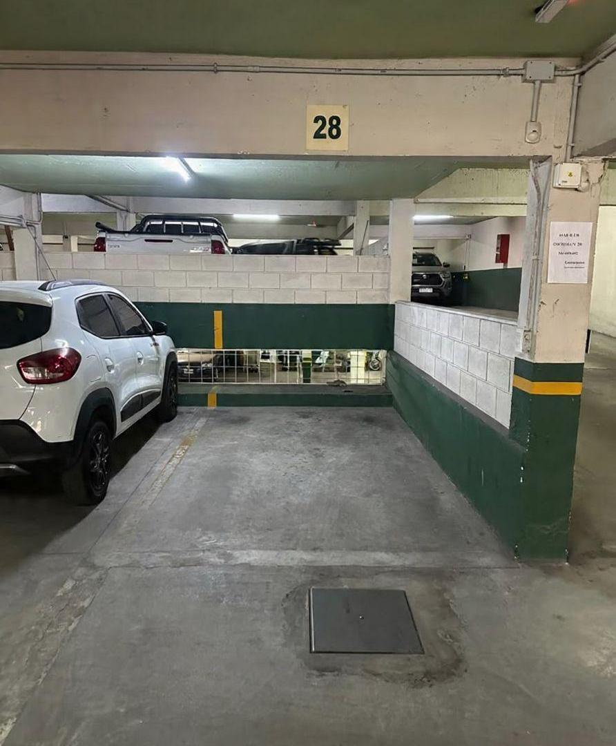 Foto de Cochera en alquiler - Edificio Alberdi Green II, imagen 3