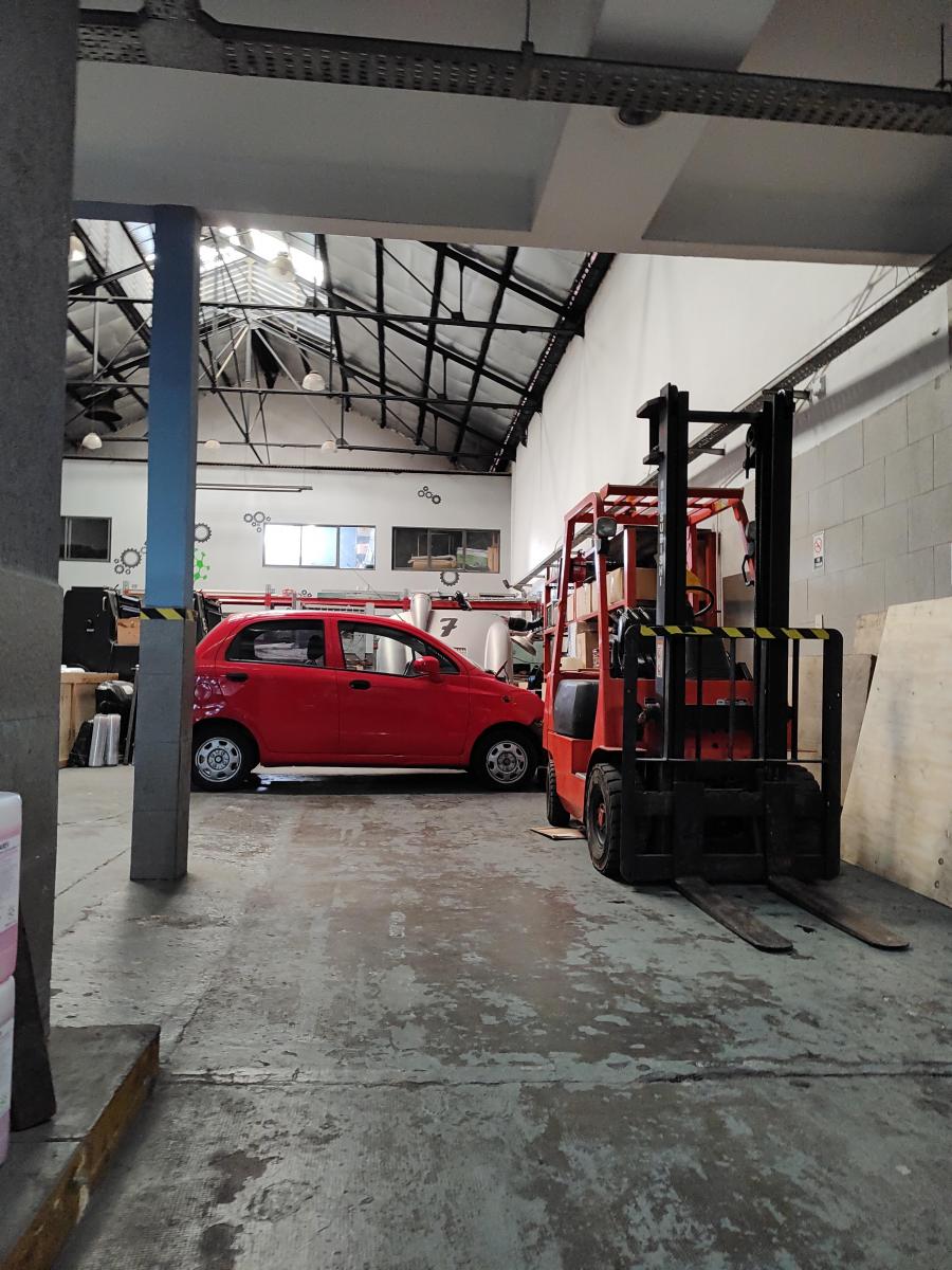 Depósito 1100 m². en Venta. Barracas. 1