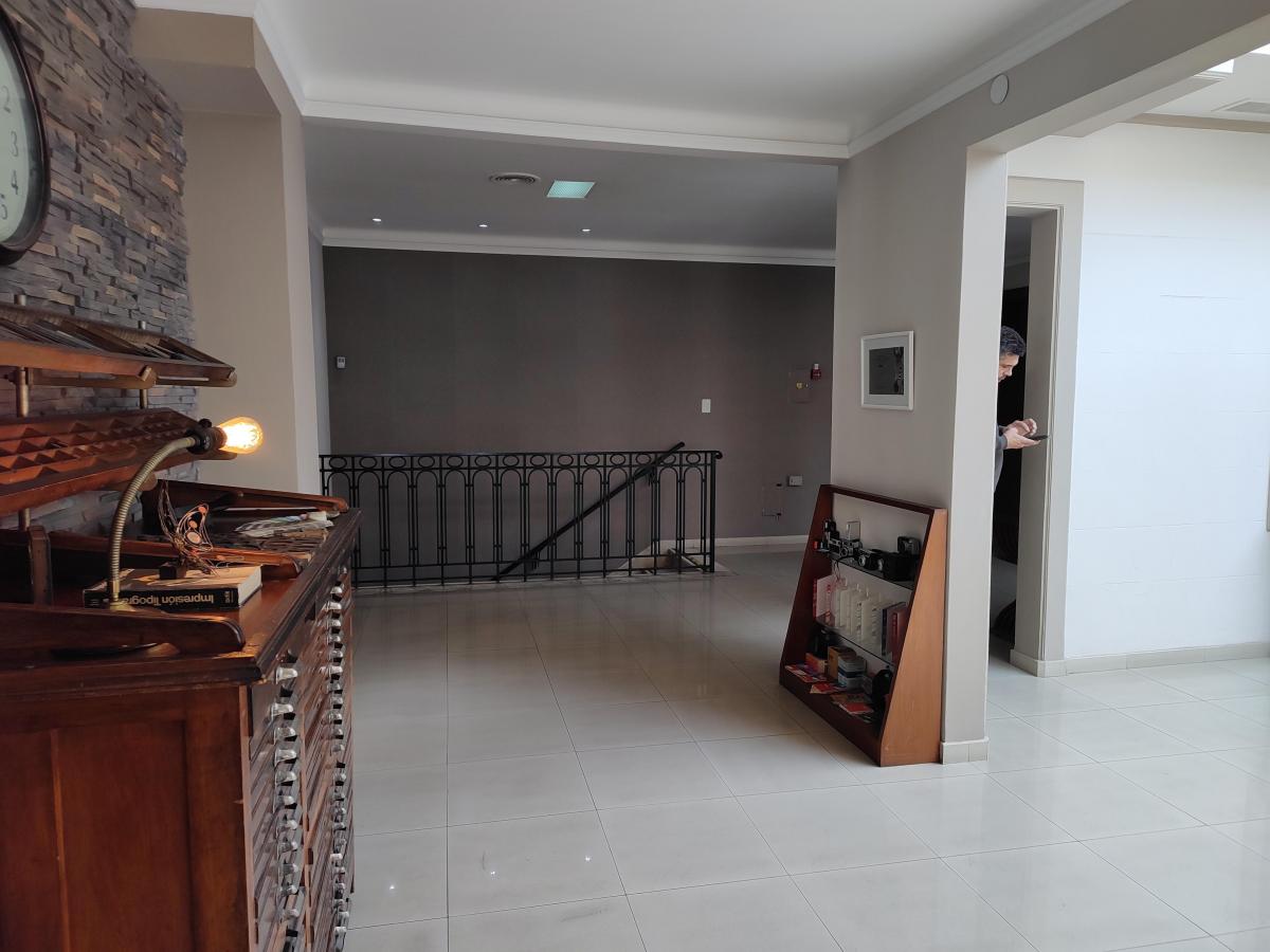 Depósito 1100 m². en Venta. Barracas. 5