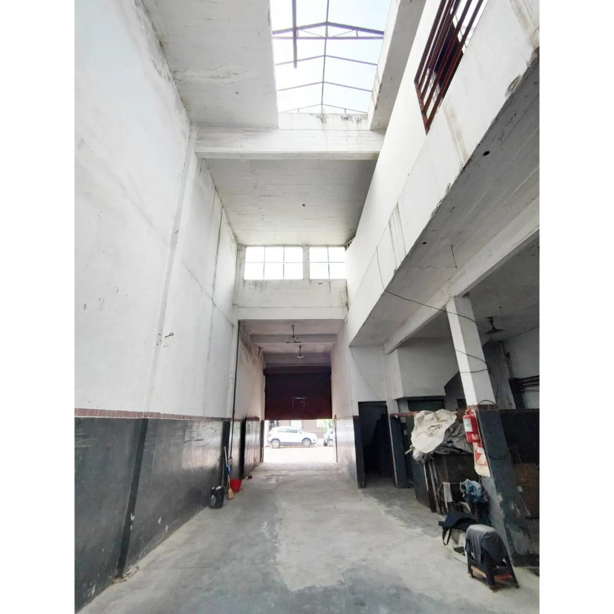 Galpón en Venta. 484 m² en 2 Plantas. Fuerza Motriz. Villa Soldati. 5