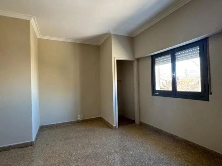 Alquiler 24 meses PH 2 amb a la calle con terraza Z / Parque Luro 5