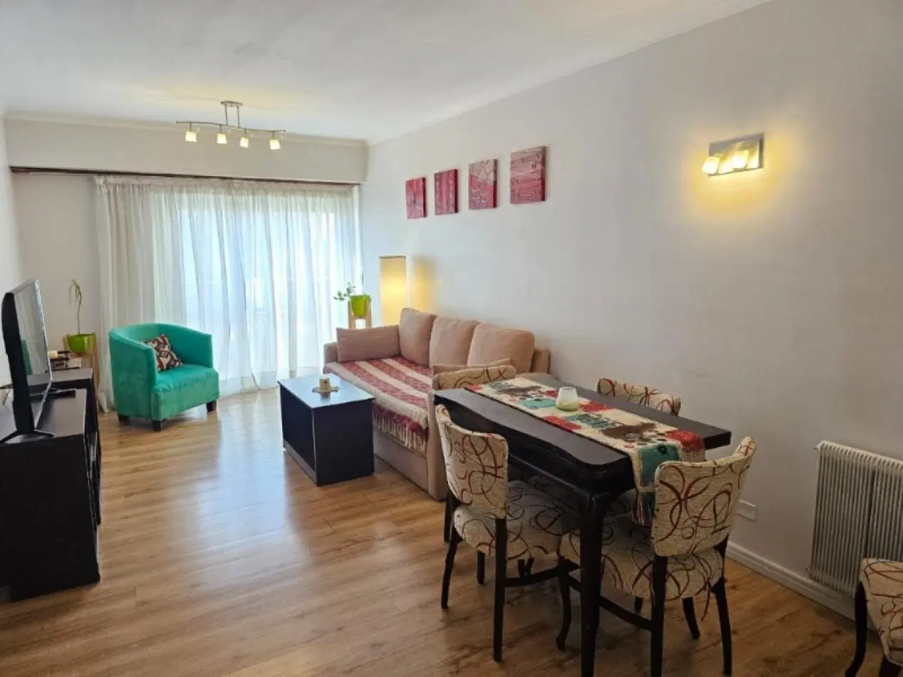 2 ambientes vista lateral al mar, zona Hermitage 2