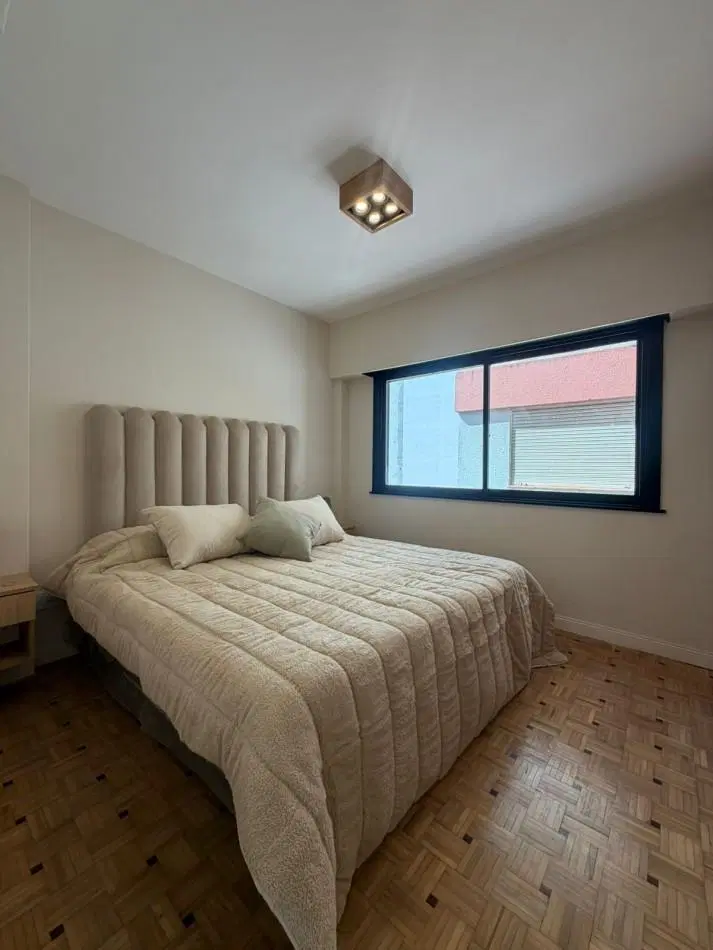 Departamento 2 amb RECICLADO a la calle con balcon Z/ALDREY 8