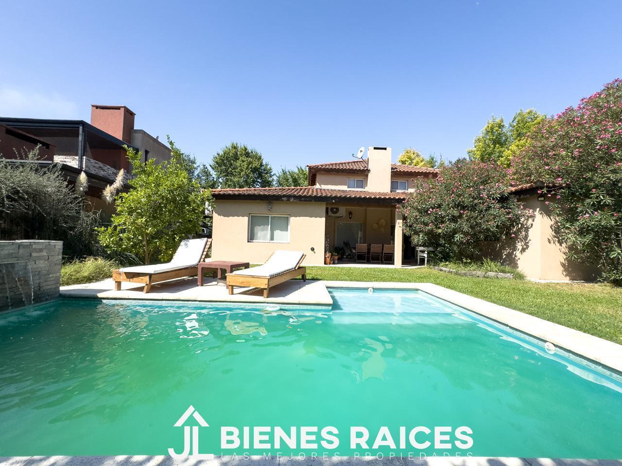 Casa en el Barrio Privado Cardales Village
