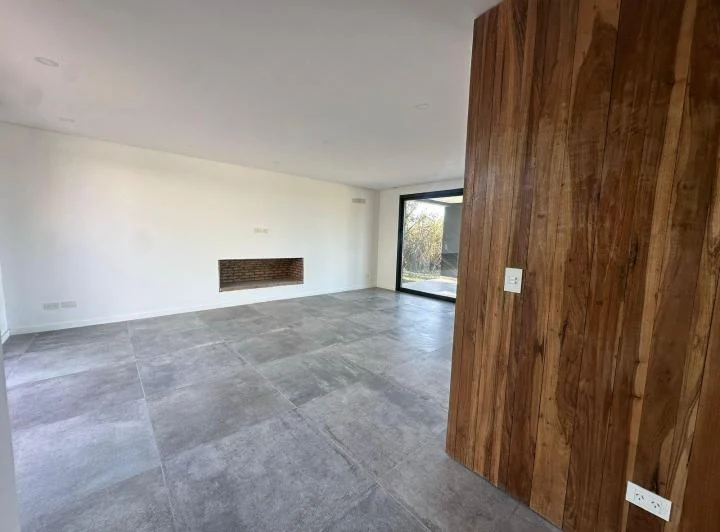 Alquiler Anual Casa a La Laguna en San Benito Villanueva Tigre 3