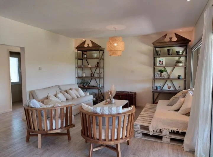 Alquiler Anual Casa 5 Ambientes con Piscina en La Comarca Bancalari Tigre 3
