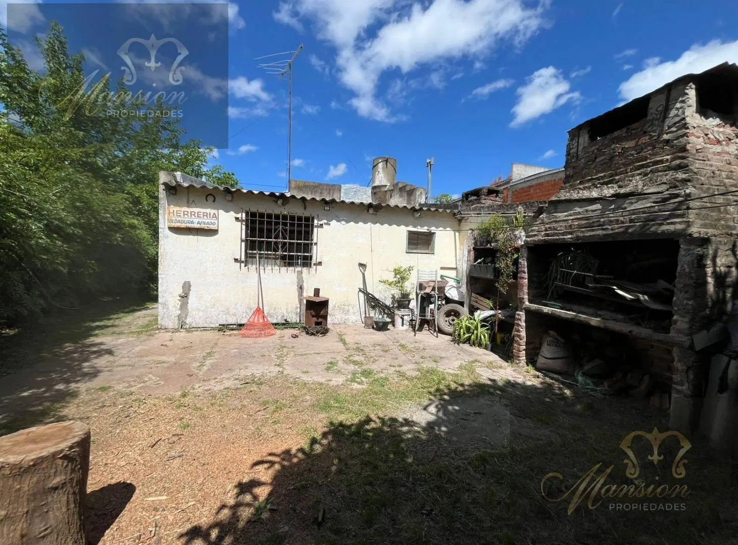 Venta casa LOTE EN ESQUINA ideal inversor apto crédito en Ing Maschwitz CENTRO Escobar 3