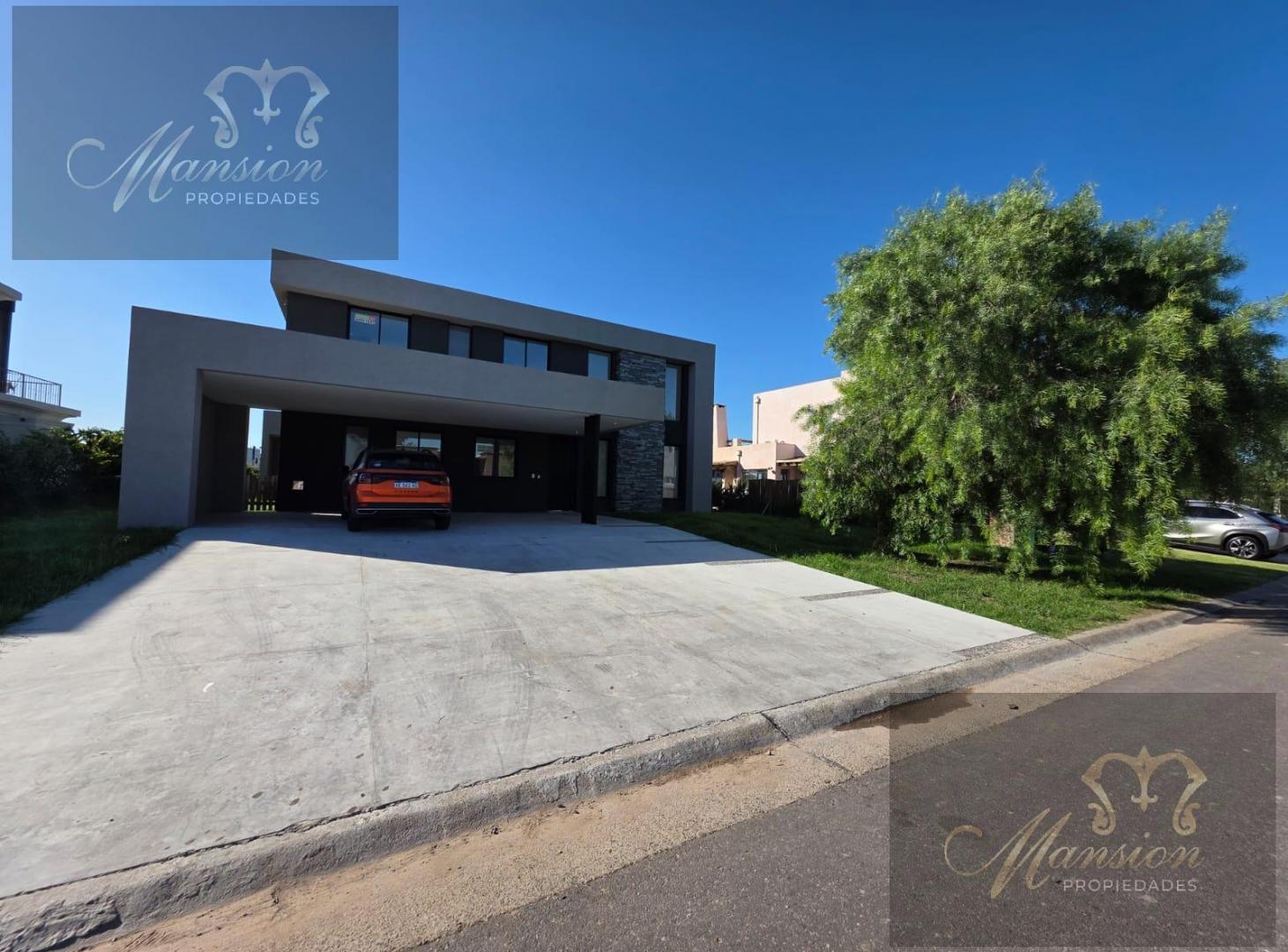 Venta Casa 5 amb. a Estrenar a La Laguna Barrio San Matias Escobar