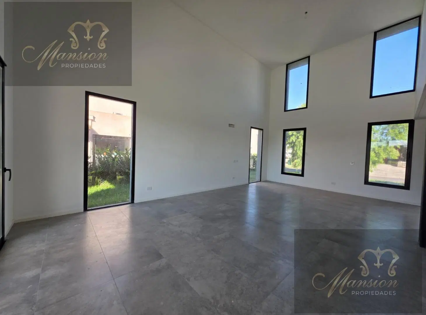 Venta Casa 5 amb. a Estrenar a La Laguna Barrio San Matias Escobar 5