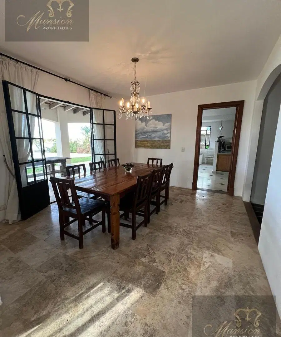 Venta Casa 5 amb. c/Renta a La Laguna barrio San Marco Villanueva Tigre 3