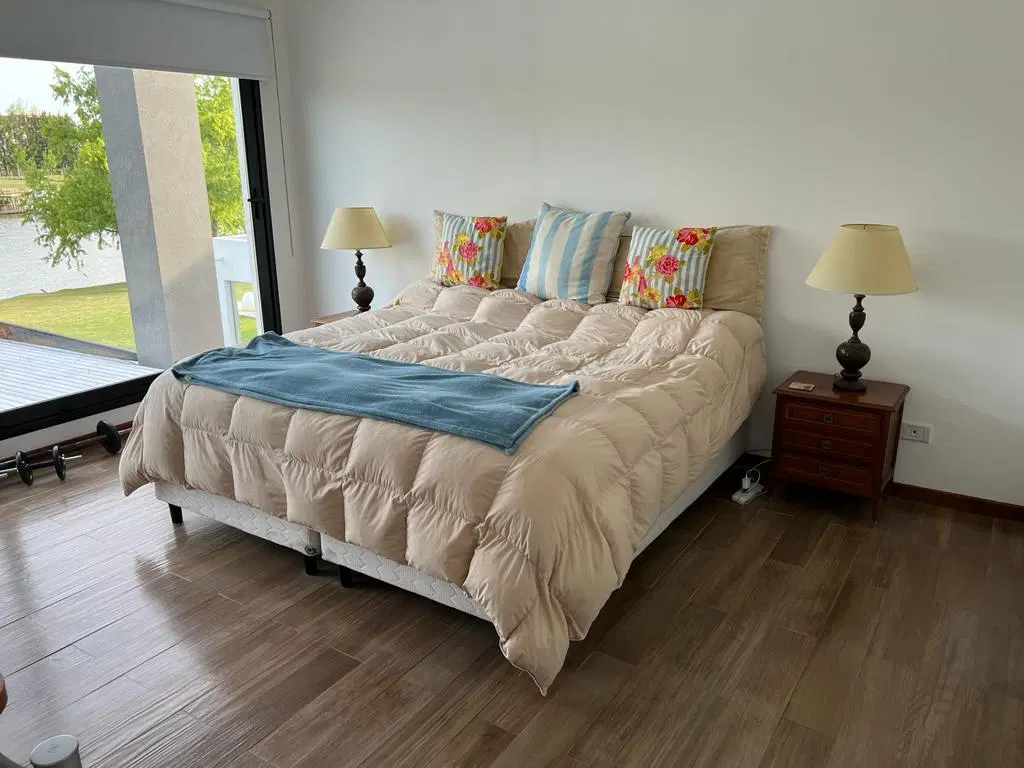 Venta casa 4 amb. 1.200 M2 al río barrio San Juan Villanueva Tigre 2
