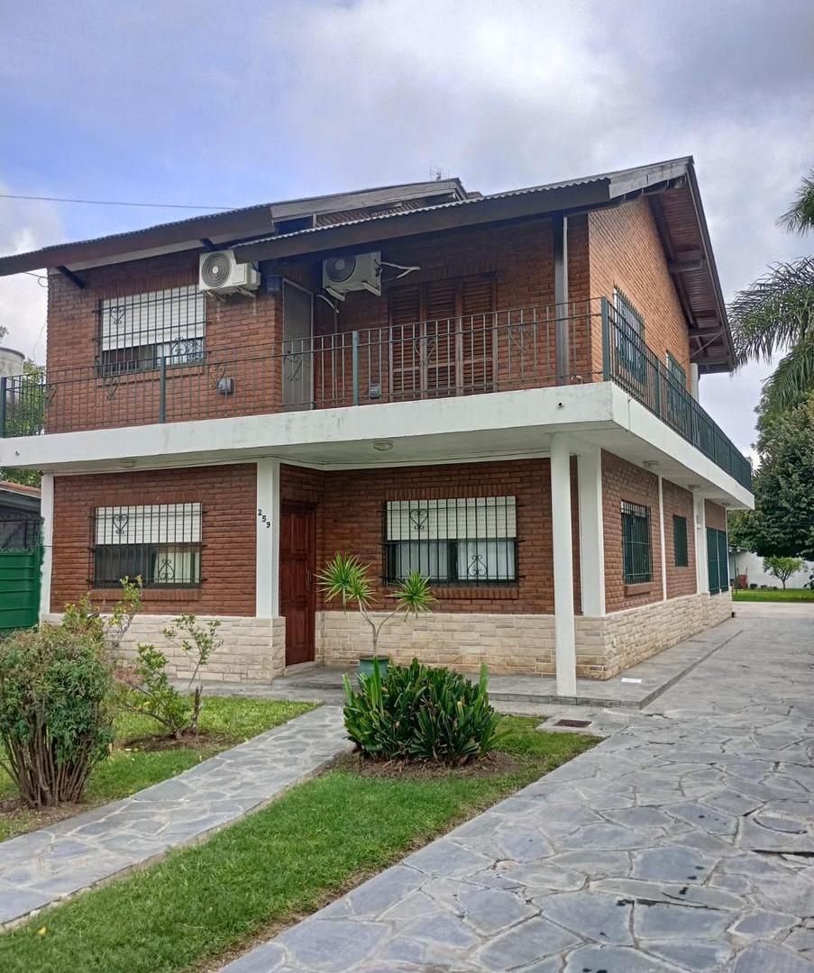 Venta Casa 5 amb. apto. credito barrio Ingeniero Maschwitz Escobar