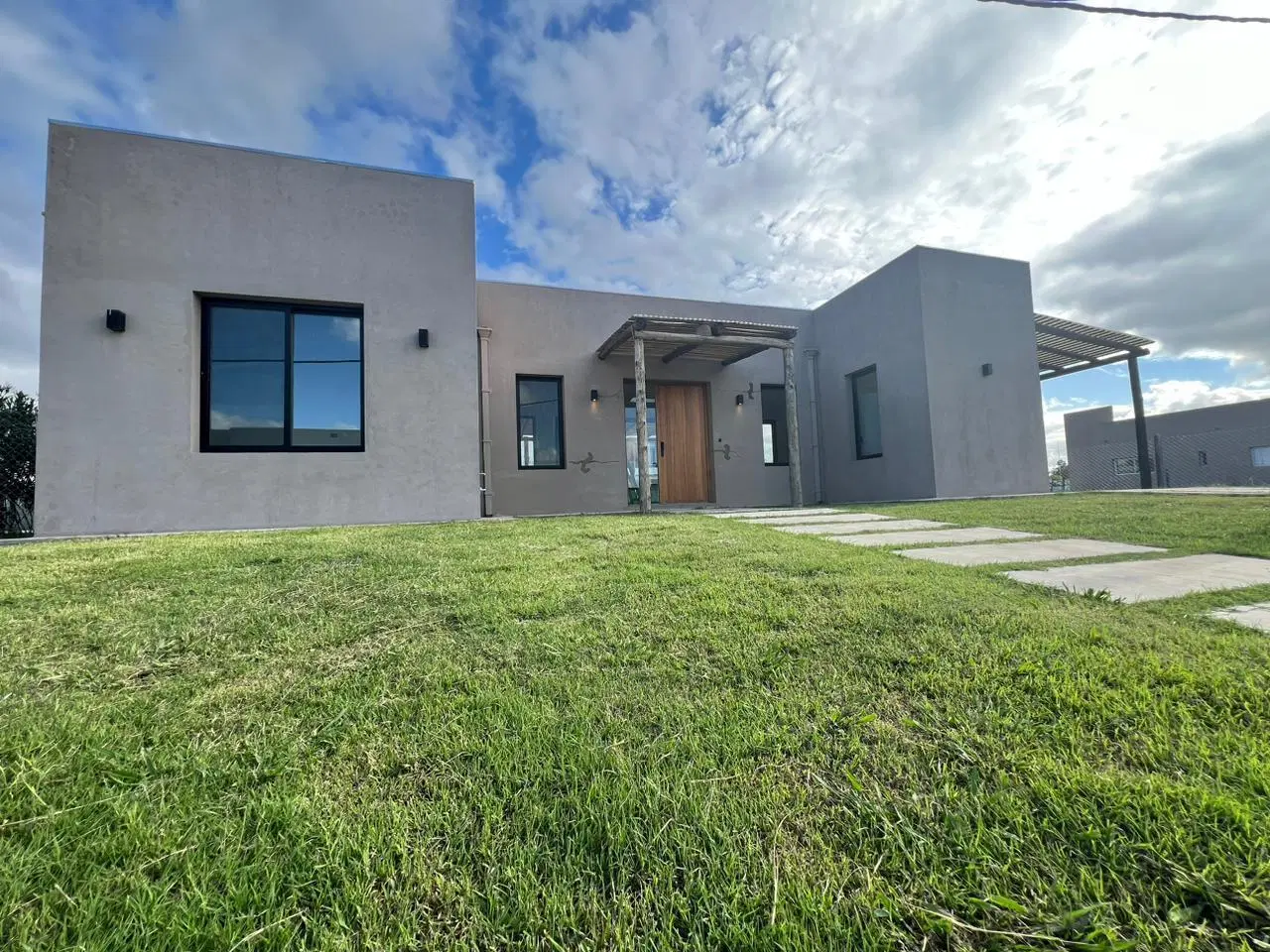 Venta Casa 4 amb. 600 M2 c/Renta hasta 2026 Barrio Manuel Belgrano Maschwitz Escobar 4